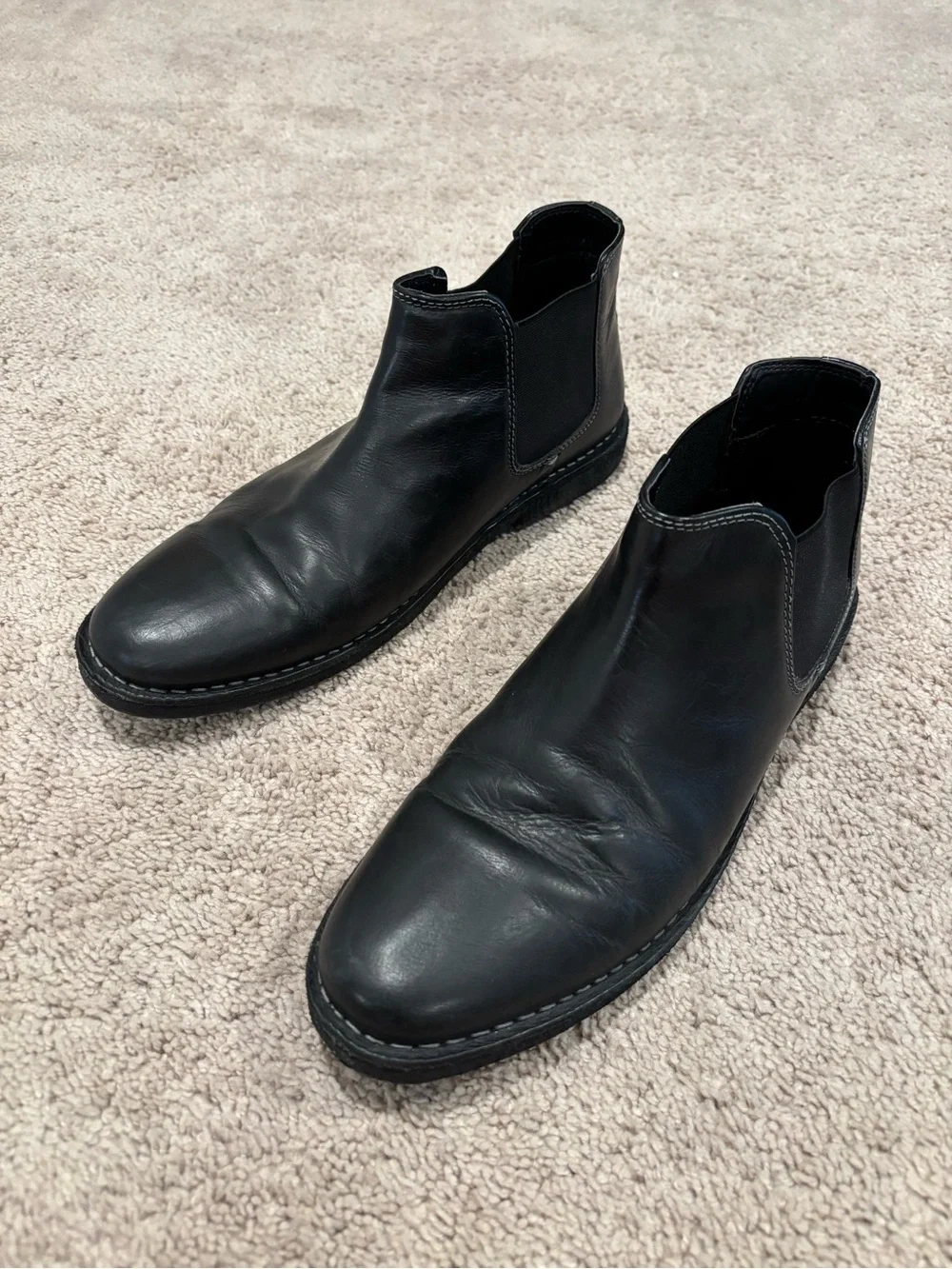 Kenneth Cole Reaction Black Leather Chukka Boots